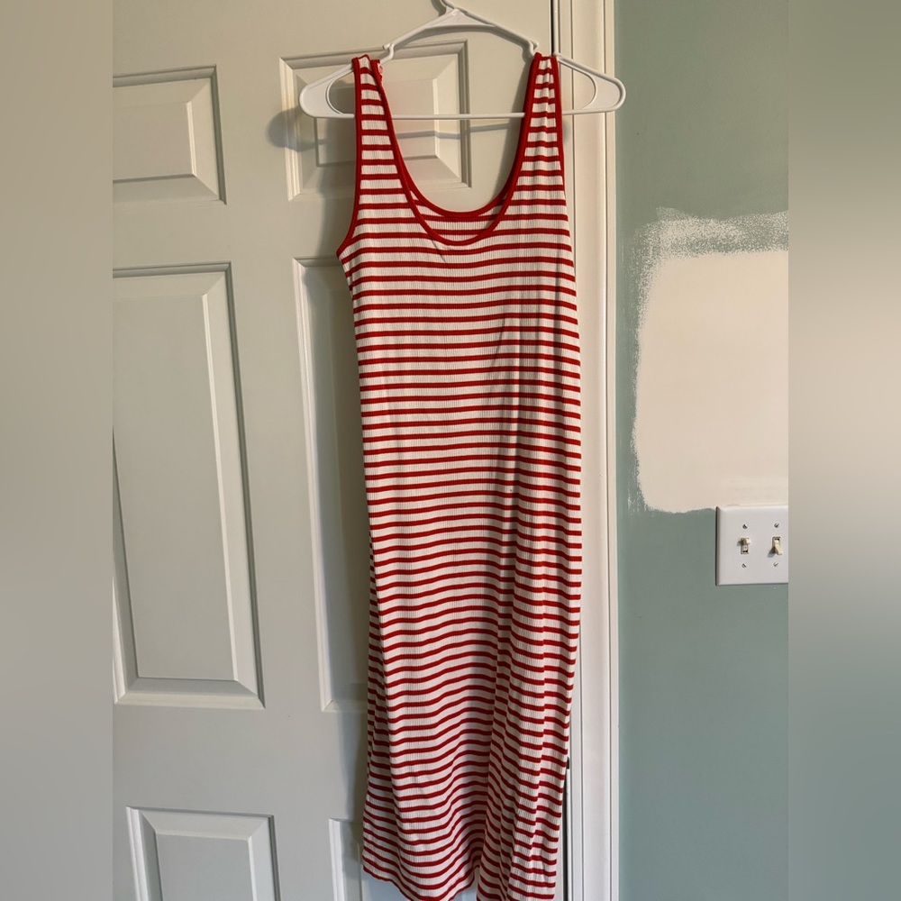 H and M mid length dress